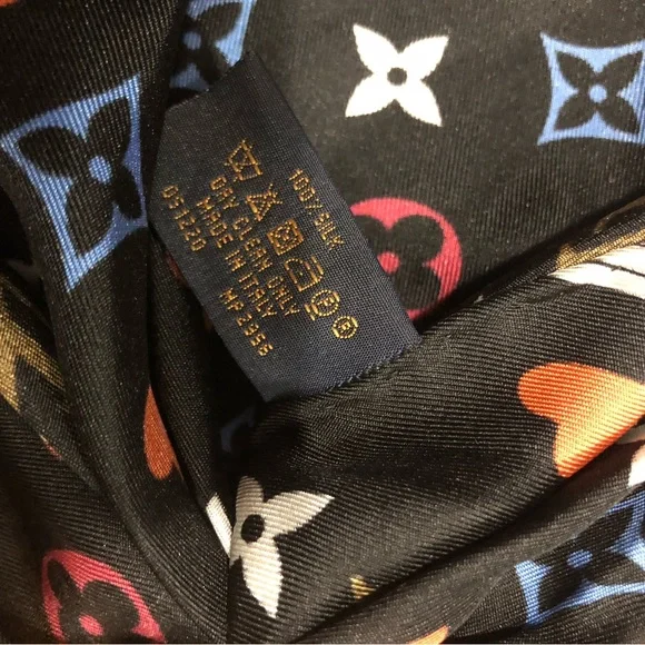 Louis Vuitton limited edition game on bandeau - Picture 7 of 9